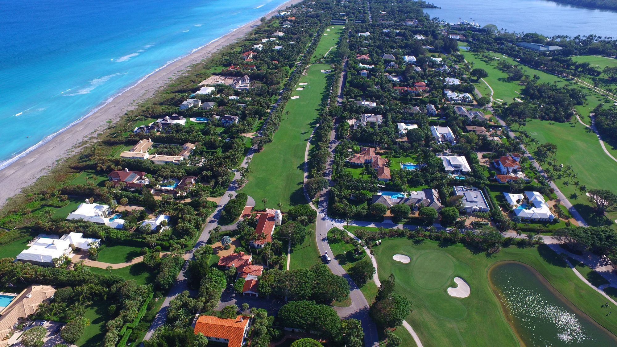 Jupiter Island Club golf course between the Intracoastal and the Atlantic