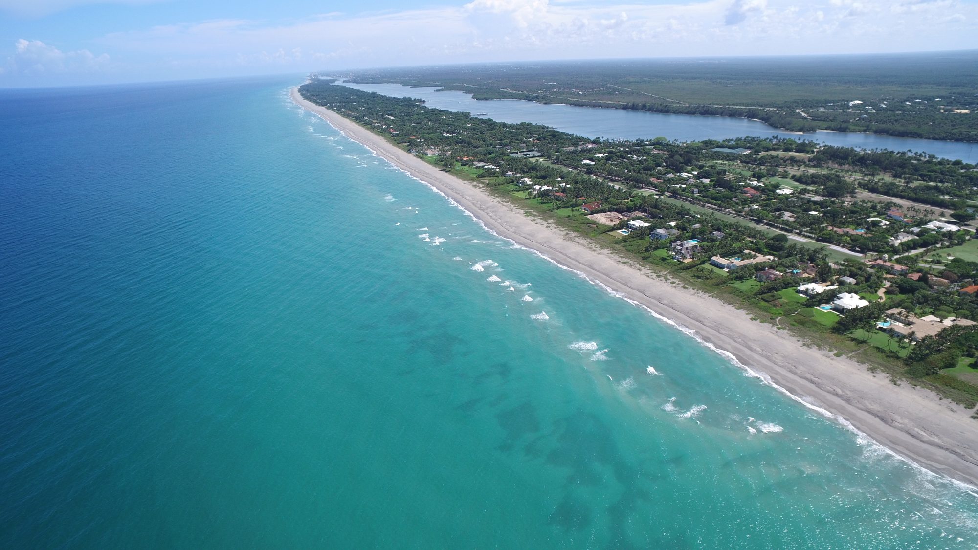 Jupiter Island Club holes along the Intracoastal Waterway
