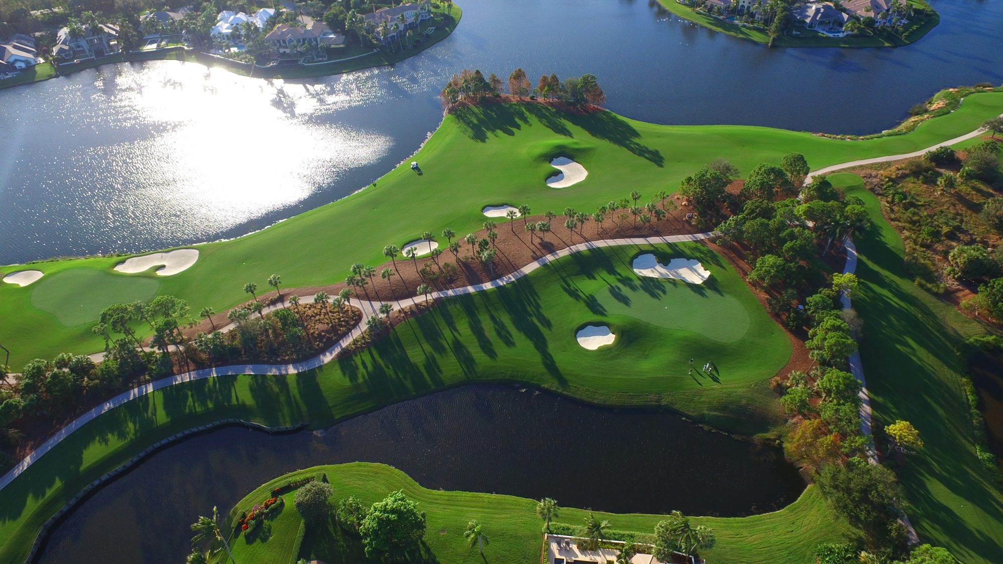 The Loxahatchee Club clubhouse and practice range