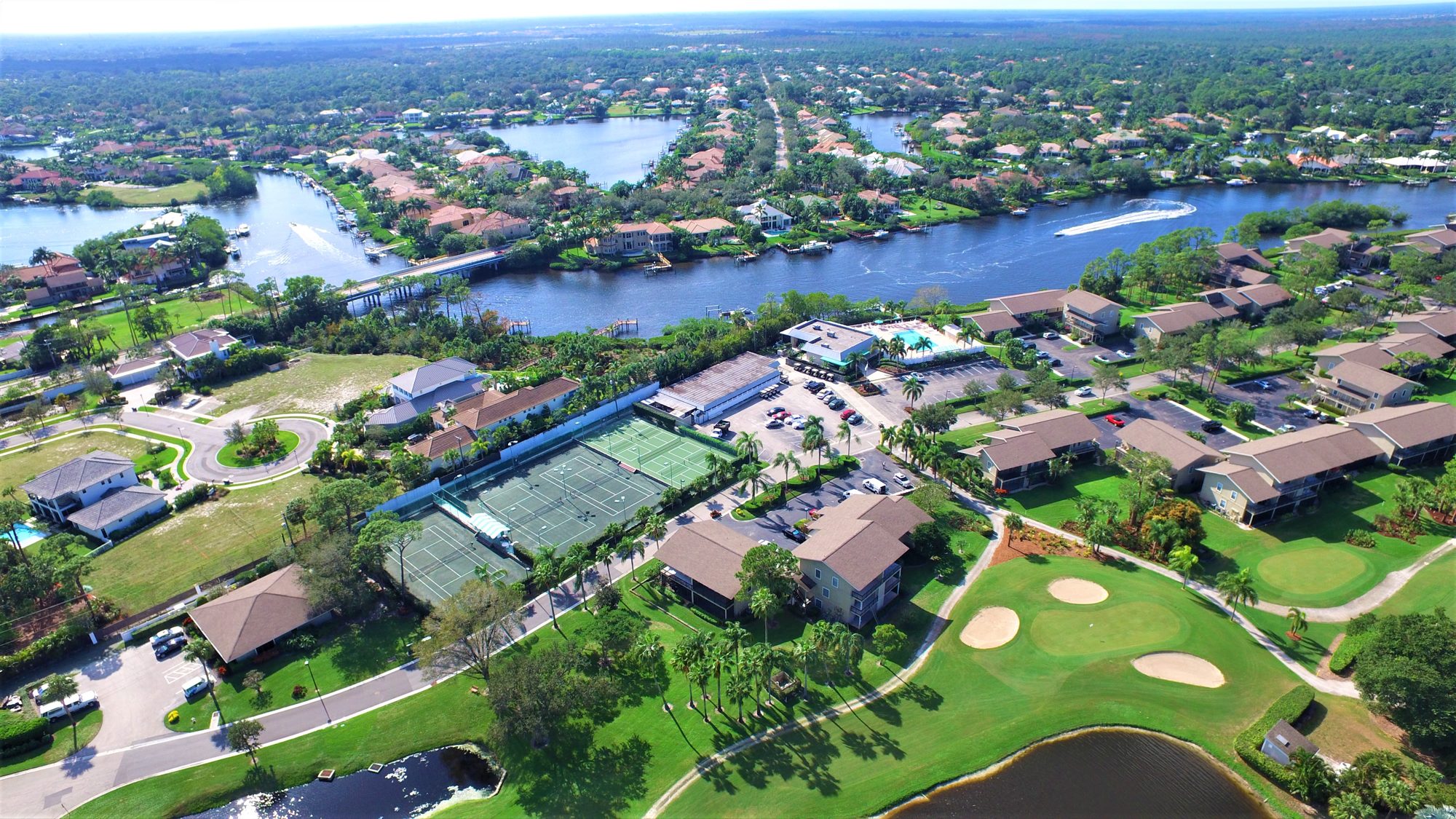 Riverbend fairways and fountain ponds